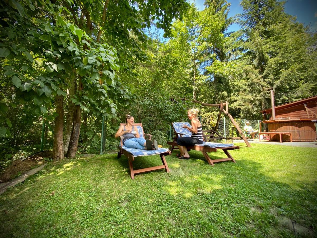 Platan Vendeghaz Villa Izvoare  Eksteriør billede