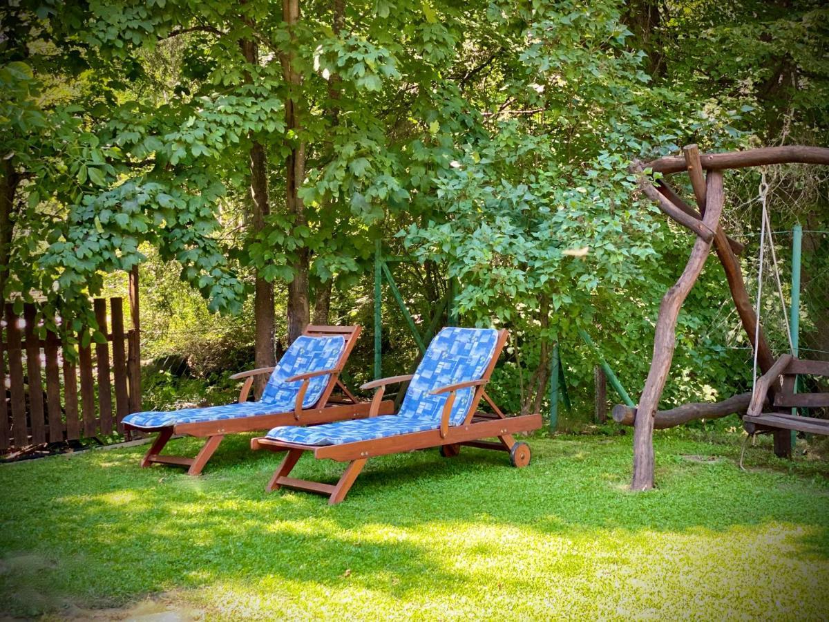 Platan Vendeghaz Villa Izvoare  Eksteriør billede
