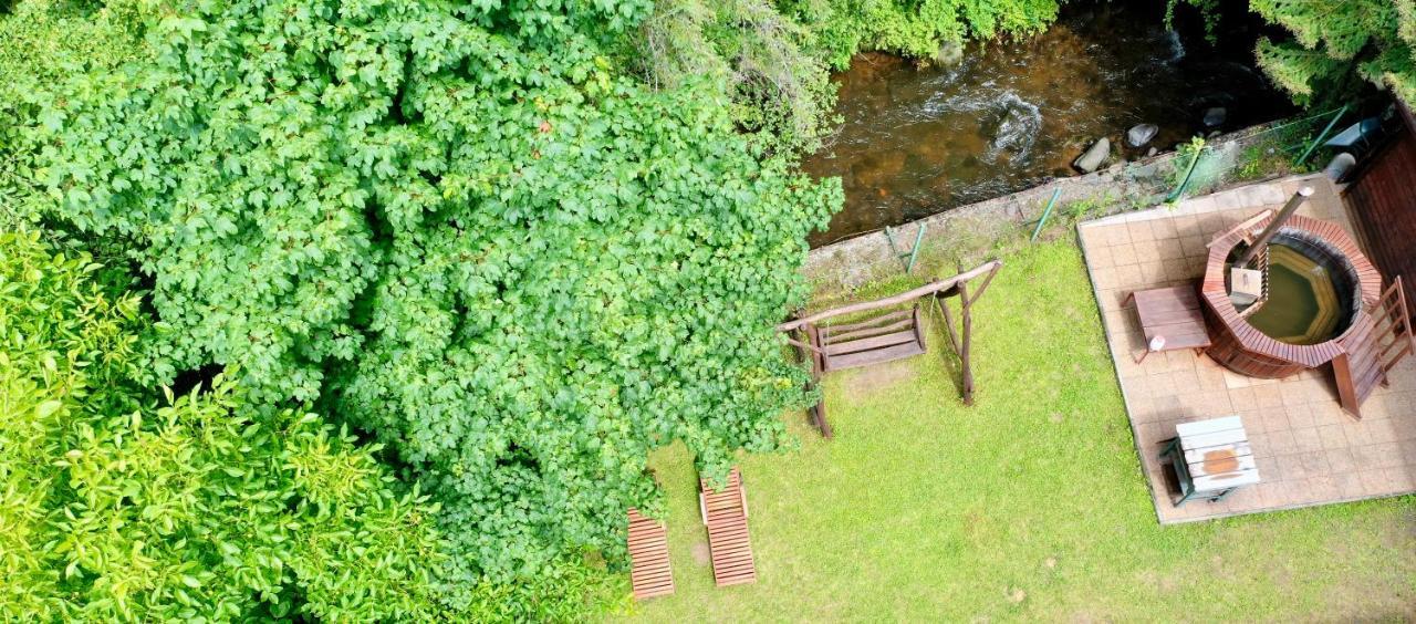 Platan Vendeghaz Villa Izvoare  Eksteriør billede